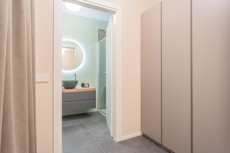 Bathroom 4, V. Suite on Lake Como by Rent all Como, Como
