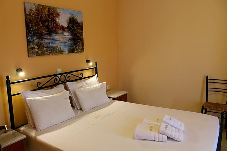 Bedroom 3, Elanthi Village Apartments, Ionian Islands