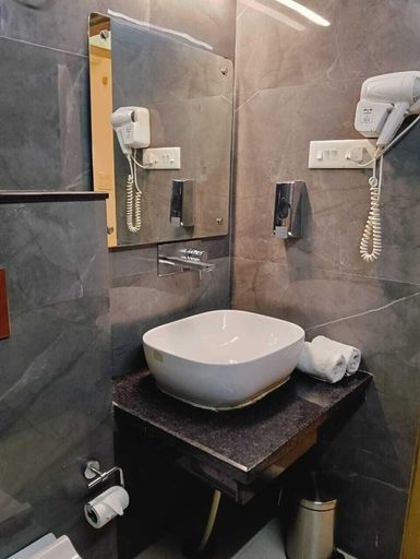 Bathroom 4, Grand Legacy Beacon Dehradun, Dehradun
