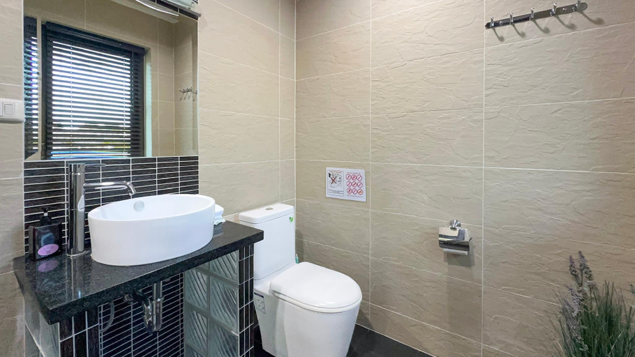 Bathroom 4, Garden bungalows 4br with private pool, Pulau Phuket