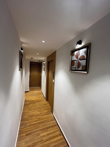 Others 5, Hotel Privilon, Ahmadabad