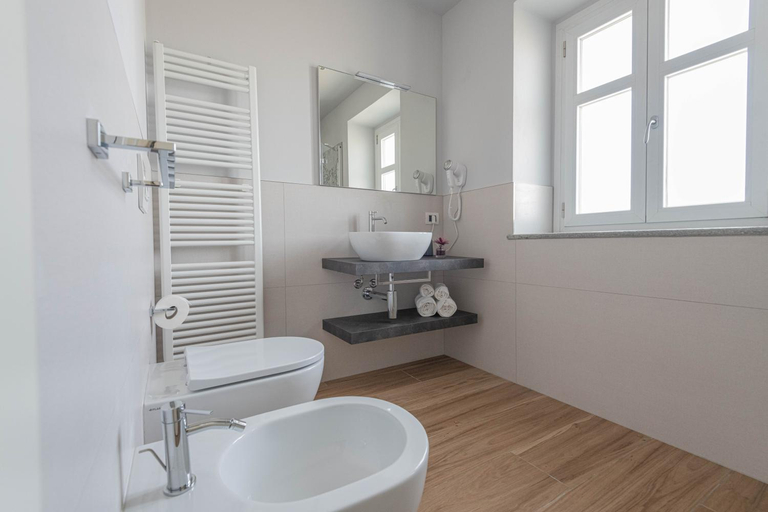 Bathroom 2, Villa Lucrezia - Appartamenti vista Langhe -, Cuneo