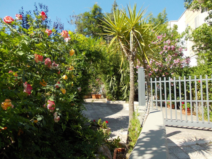 Others 5, B&B Il Bambu, Bari