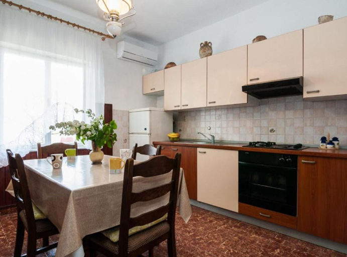 Others 4, Seaside Oasis Apartments on Island Ugljan, Preko