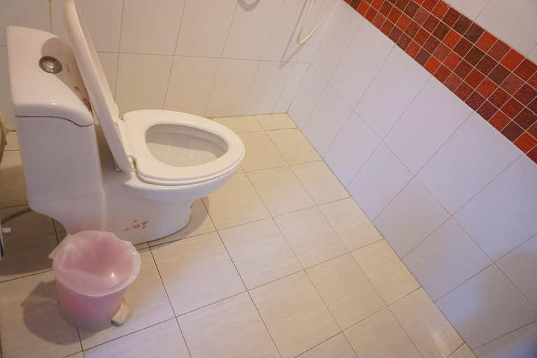 Bathroom 3, Kiangchan Resort, Sawi