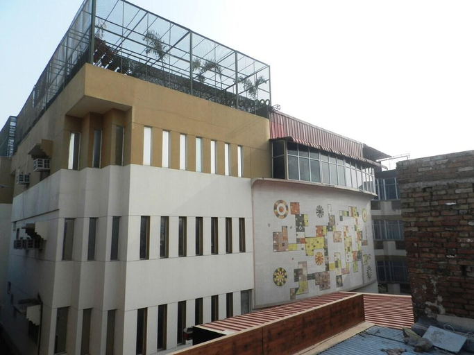 Exterior & Views, Hotel The Novelty, Kanpur Nagar