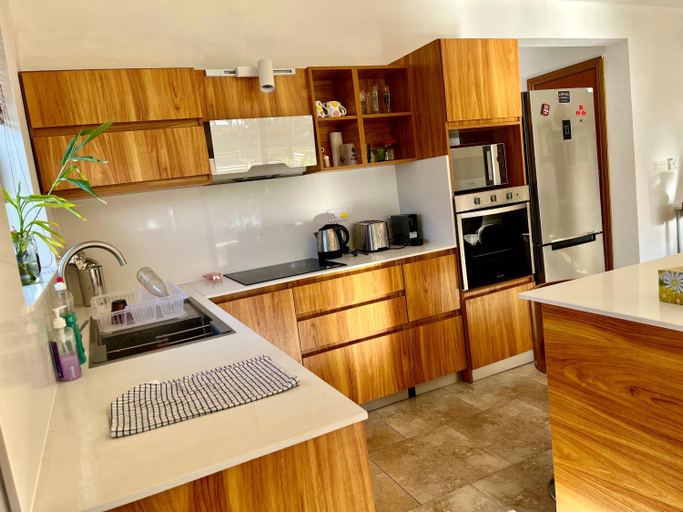 Others 4, Appartement Cosy Vue sur Mer, Black River