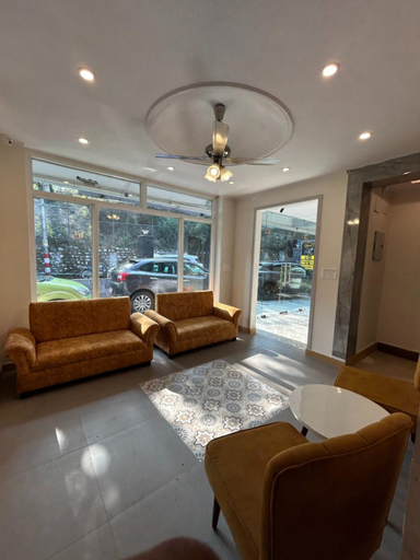 Public Area 2, Aamod Feather Touch, Nainital