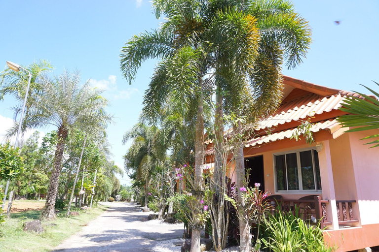Exterior & Views 1, Kiangchan Resort, Sawi