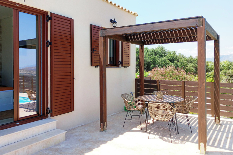 Others 4, Romance at Villa Dionysos w heated pool, Crete