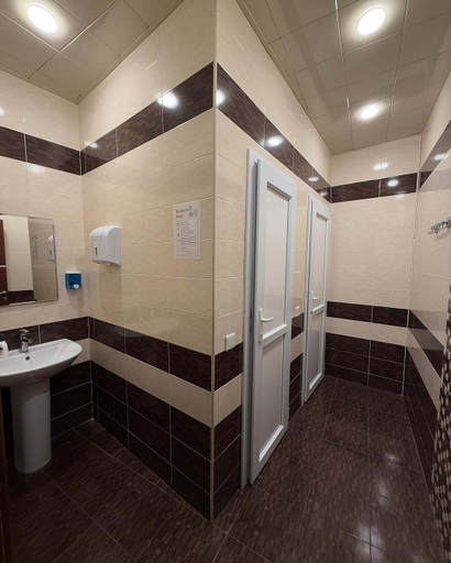 Bathroom 4, Alara Inn Hostel & Hotel Baku, Baku