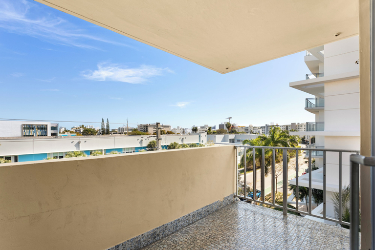 Others 4, Bay Harbor Sunset Apt 5A, Miami-Dade
