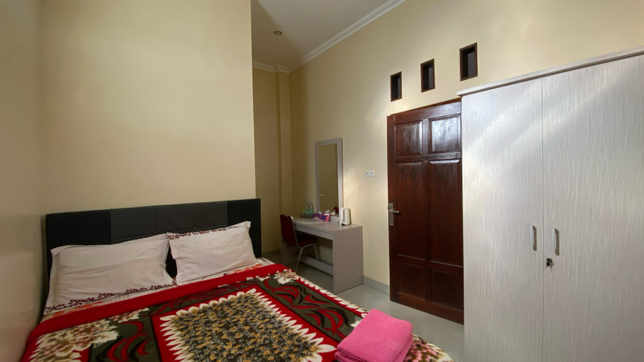 Bedroom 5, Toraja Lodge Guest House, Tana Toraja