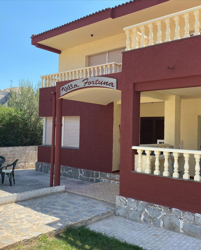 Others 5, Villa Fortuna, Tarragona