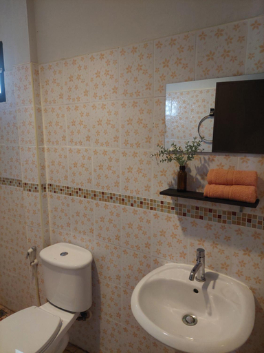 Bathroom 4, Naraya Resort, Ko Lanta