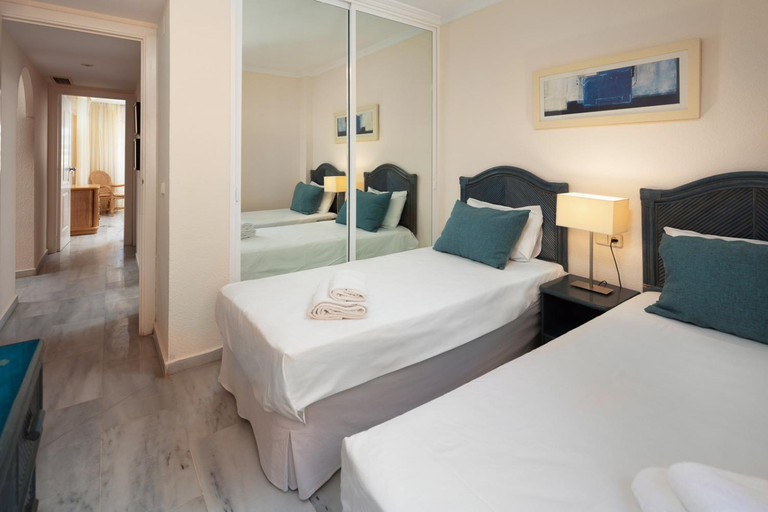 Bedroom 2, Garden & Sea Apartments Mijas Costa & Fuengirola, Málaga
