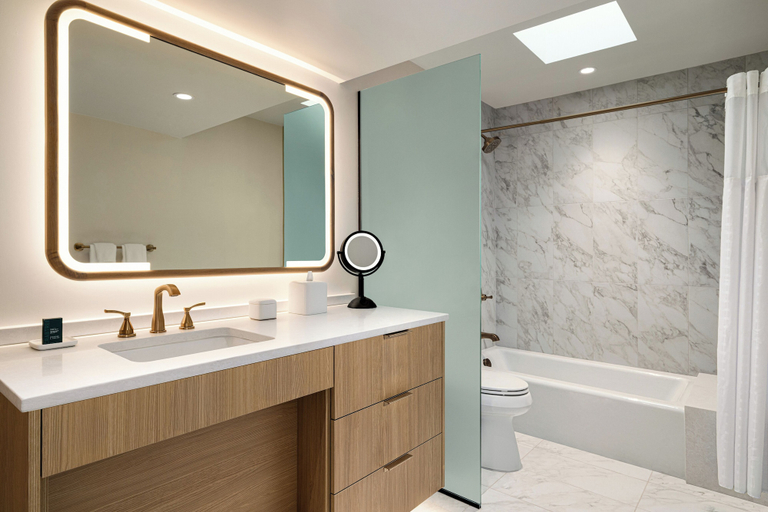Bathroom 5, Hilton Scottsdale Resort & Villas, Maricopa