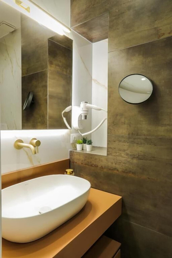 Others 3, Conte Relais Suite, Napoli