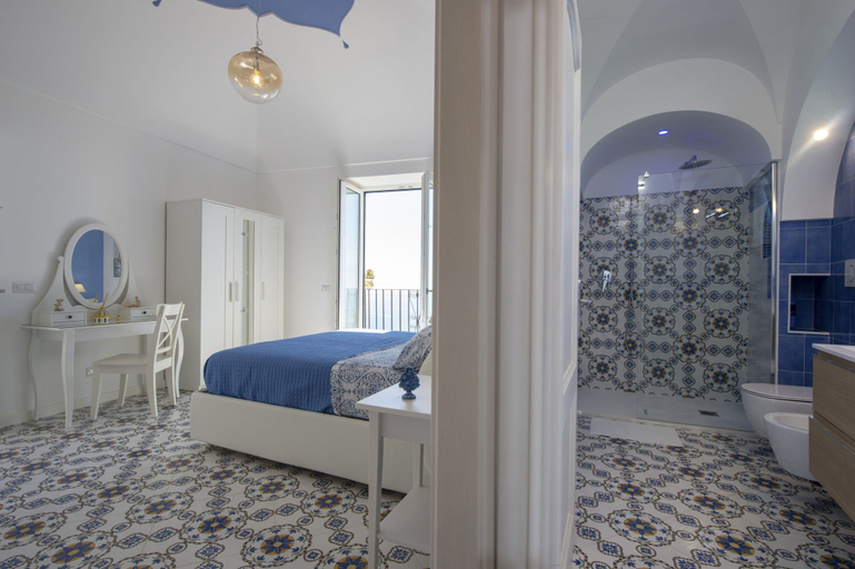 Room 4, Casa Terry - Lovely Apartment With sea View, Salerno