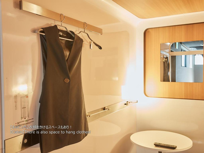 Bathroom 4, First Cabin Nishi Umeda, Osaka