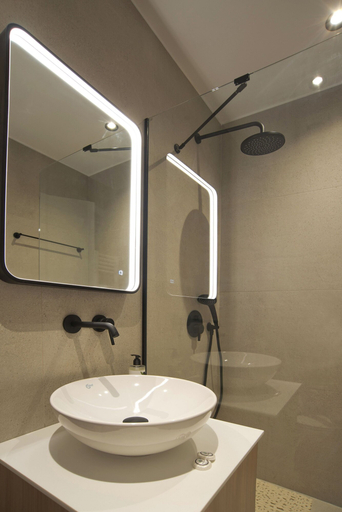 Room 2, Urban Allure in Athina, Attica