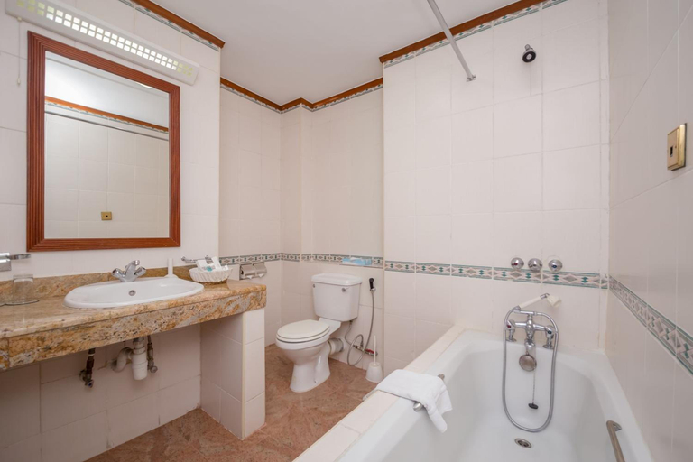Bathroom 3, Muthu Silver Springs Hotel Nairobi, Dagoretti North