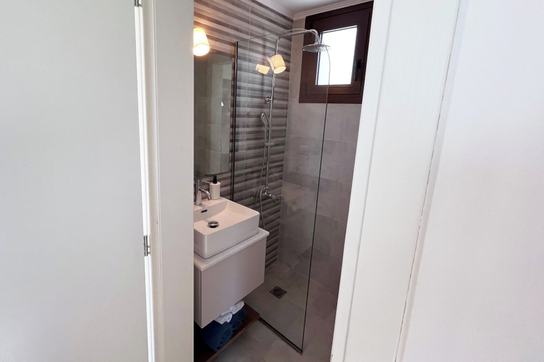 Bathroom 2, Romance at Villa Dionysos w heated pool, Crete