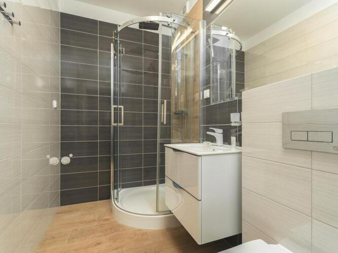 Bathroom, Holiday studio very close to the seaside beach, Kamień