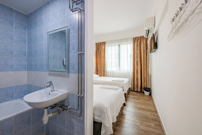 Bathroom 4