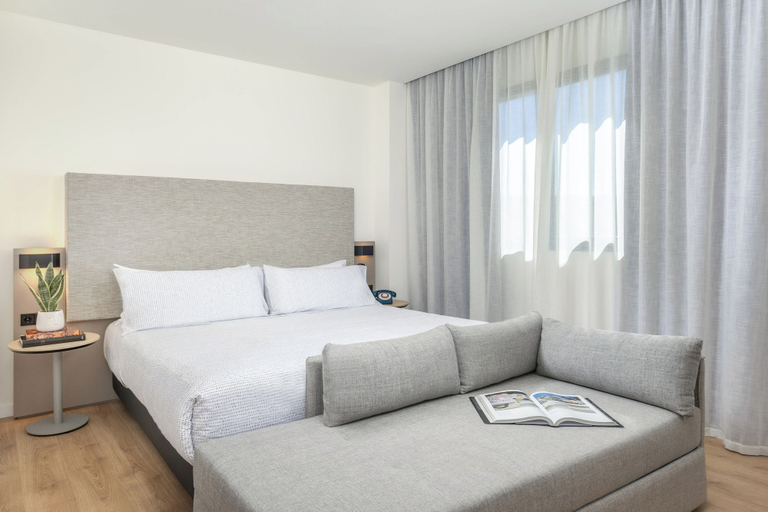 Bedroom 3, INNSiDE by Melia Valencia Oceanic, Valencia