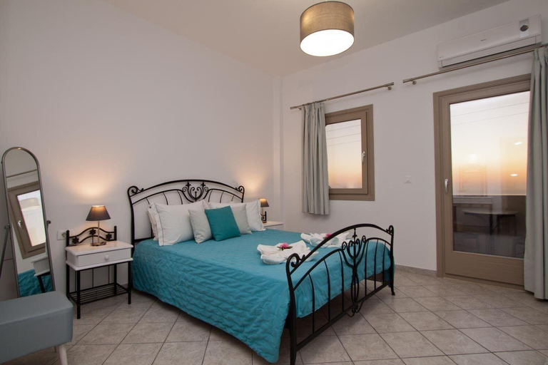 Bedroom 4, Nemesis, South Aegean