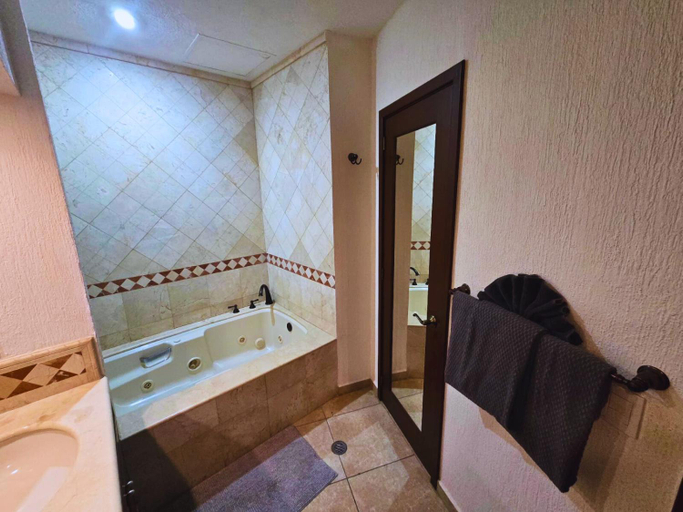 Others 2, Spacious 4 bedroom Condo with expansive Ocean Views and luxurous features - #910 Sonoran Sky - RP Va, Puerto Peñasco
