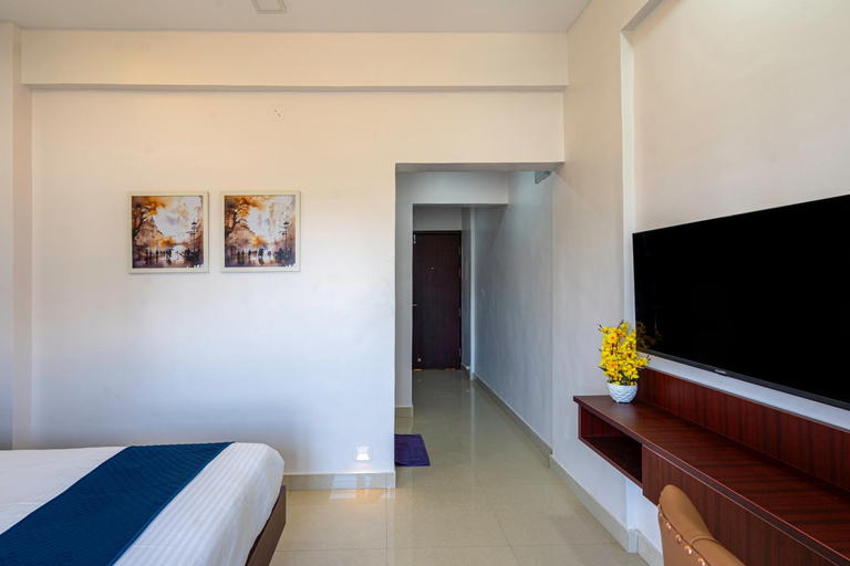 Bedroom, StayBird - Divine Suites, Business Hotel, Kharadi , Pune