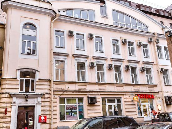Others 3, Hotel Rubinshteina 30, Sankt-Peterburg gorsovet