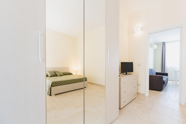 Bedroom 3, Residence Masseria Santa Lucia, Matera