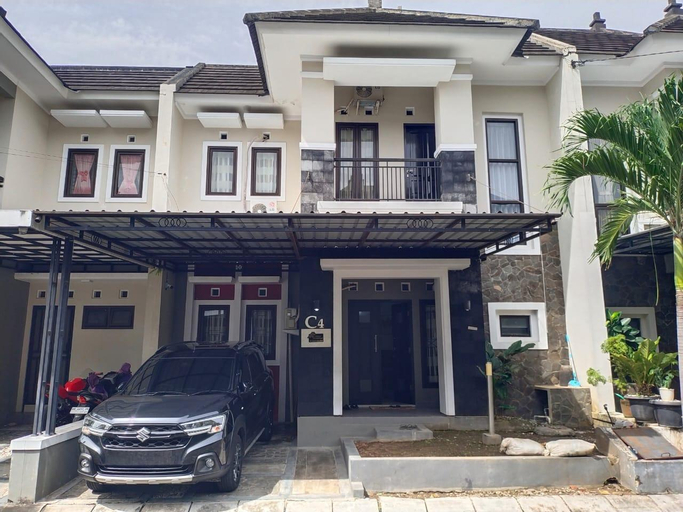 Exterior & Views 1, Jogja Homestay 999, Yogyakarta