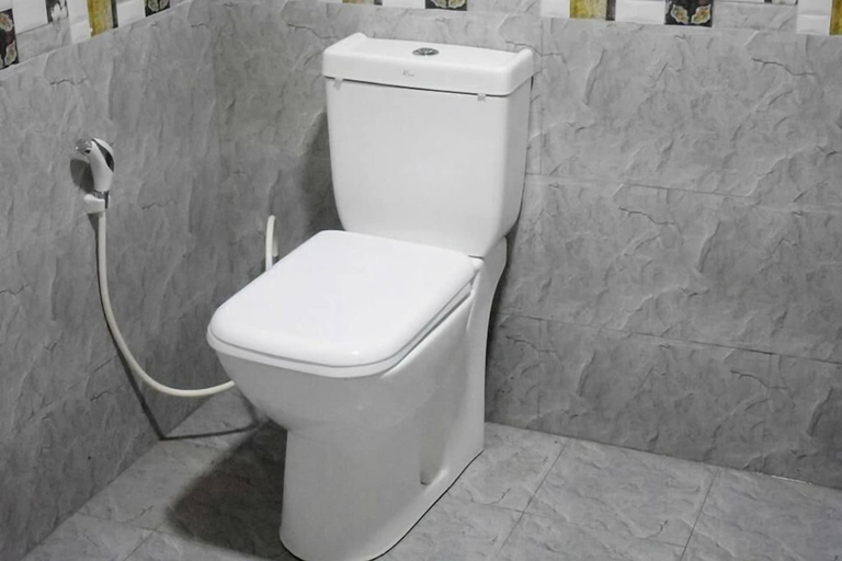 Bathroom 4, Yala Leonine Villa, Thissamaharama