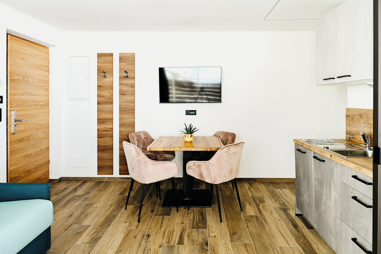 Others 5, Nature House, Bolzano