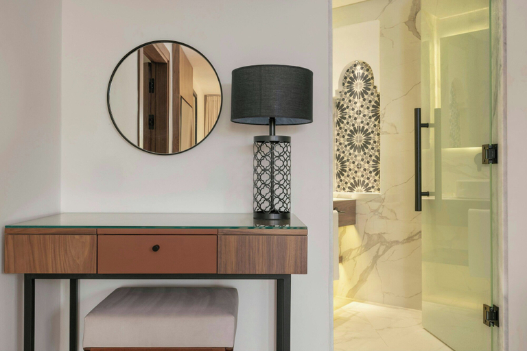 Bathroom 17
