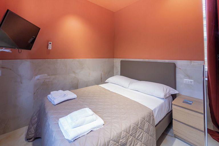 Bedroom 4, P.C. BOUTIQUE SEA VIEW NAPOLI CENTRO by ClaPa Group Dislocated Hospitality, Napoli