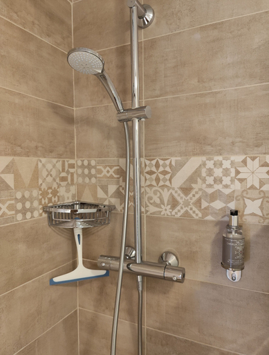 Bathroom 5, Chambres d'hôtes Peu del Causse SPA, Pyrénées-Orientales