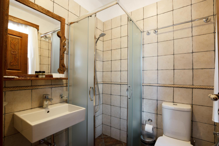 Bathroom 4, Boutique Hotel Musee, Gjirokastrës