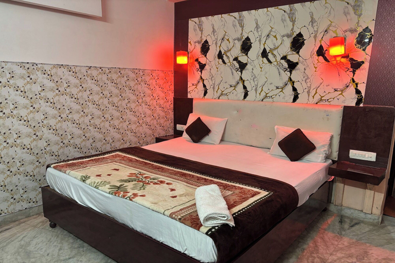 Bedroom 2, D'Seasons Hotel, Agra