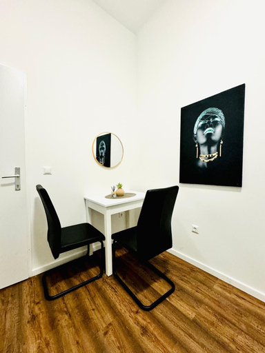 Others 5, Affordable 5BR Apt Near Atzgersdorf, Wien