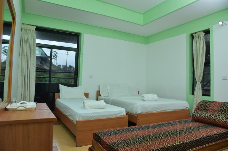 Others 5, Raahath Inn Munnar, Idukki