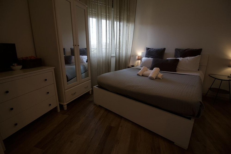 Bedroom 2, enjoy vatican, Rome