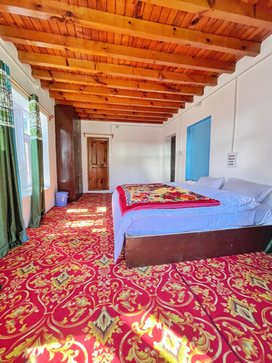Bedroom 2, Kolahoi Heights, Anantnag