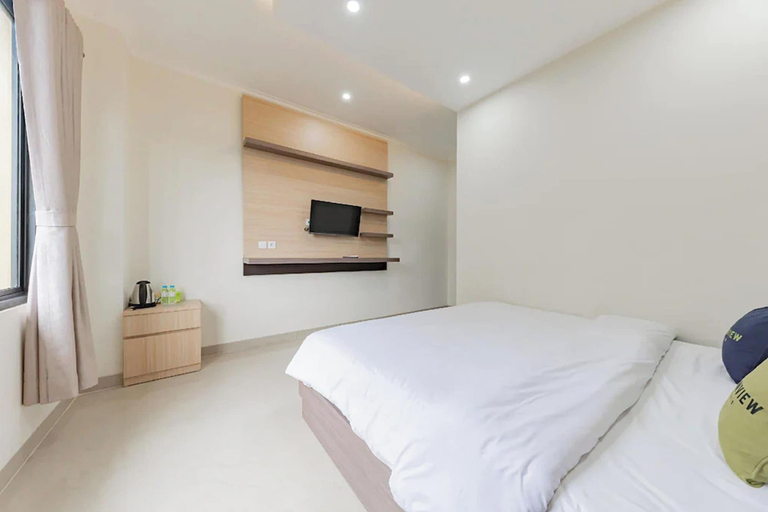 bedroom 11