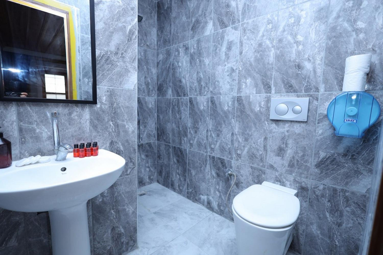 Bathroom 4, LIKA 2, Fatih