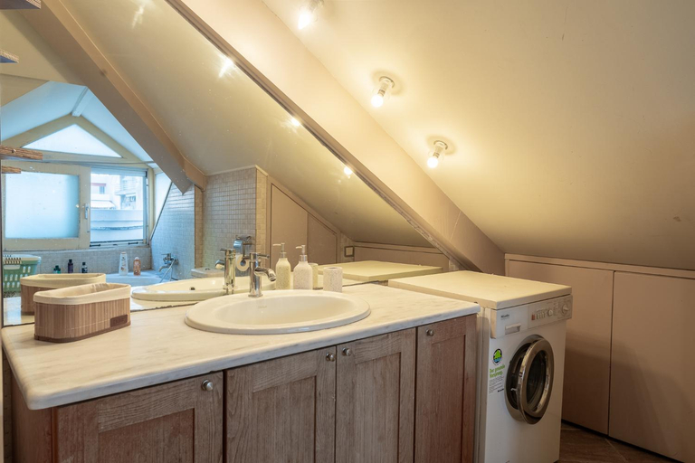 Bathroom 4, Neoclassical Mytilene - Vournazon 17, North Aegean